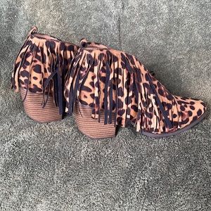 Cheetah print bootie with fringe